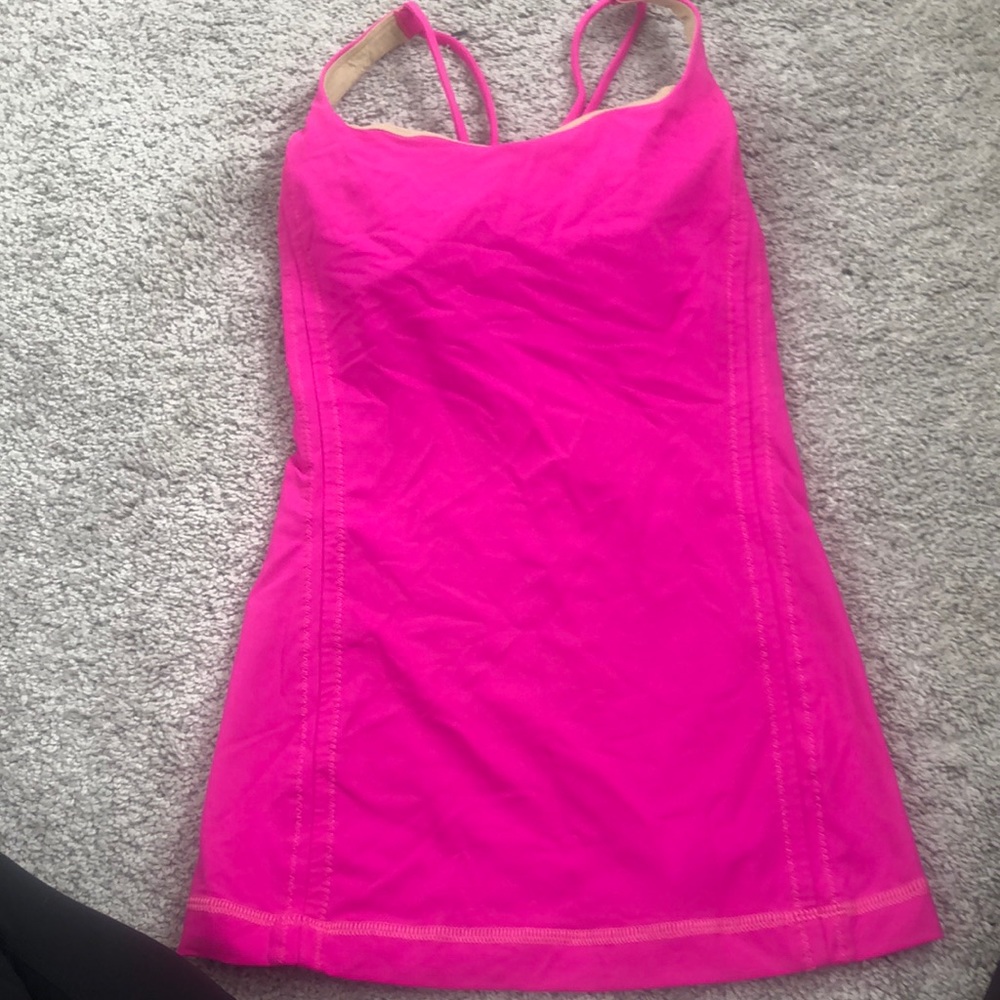 Lululemon tank